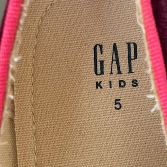 GAP KIDS Velvet Graphic Unicorn Red Flats 5 - Picture 8 of 14